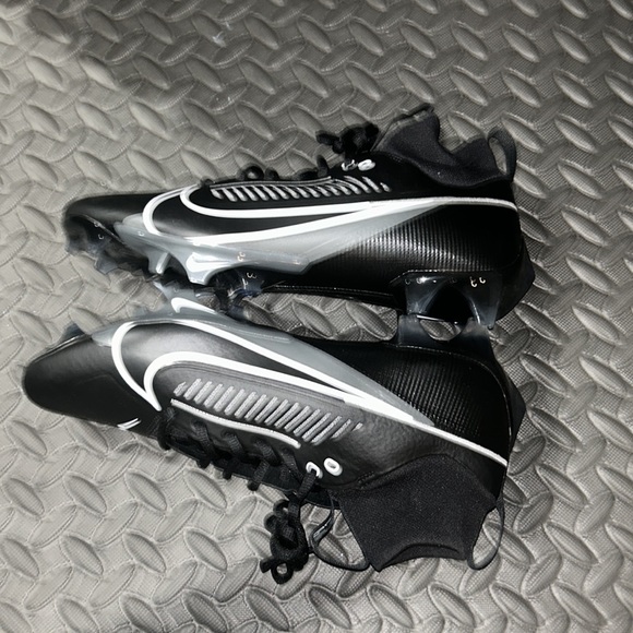 Nike Vapor Edge Pro 360 2 Football Cleats - Picture 5 of 5